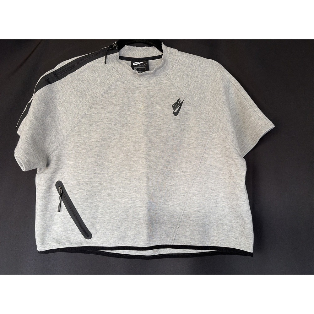 NIKE Women's L Tech Fleece Reimagined Cropped Top Gray Zipper Pockets Mock Neck